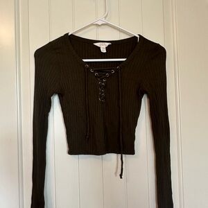 Sun & Shadow Lace-Up Ribbed Dark Green Crop Top